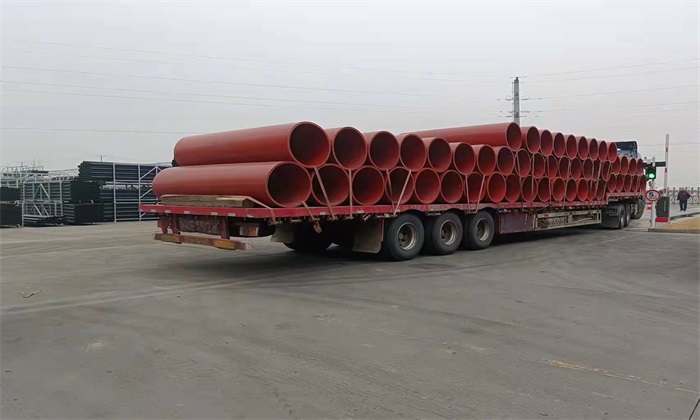 云南大瑞铁路福星隧道贯通  隧道逃生管